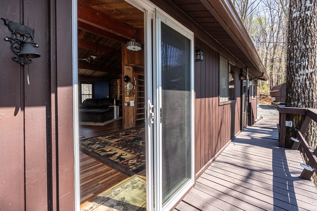 429493 Andrews Residential