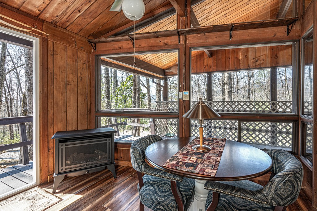 429493 Andrews Residential