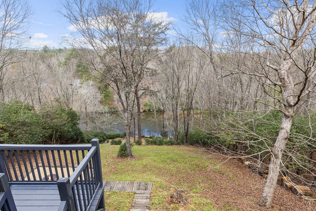 429498 Mineral Bluff Residential