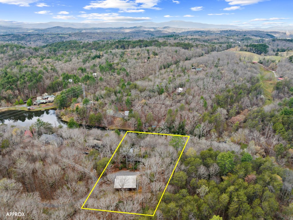 429498 Mineral Bluff Residential