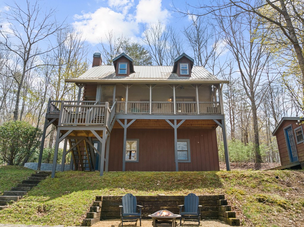 429498 Mineral Bluff Residential