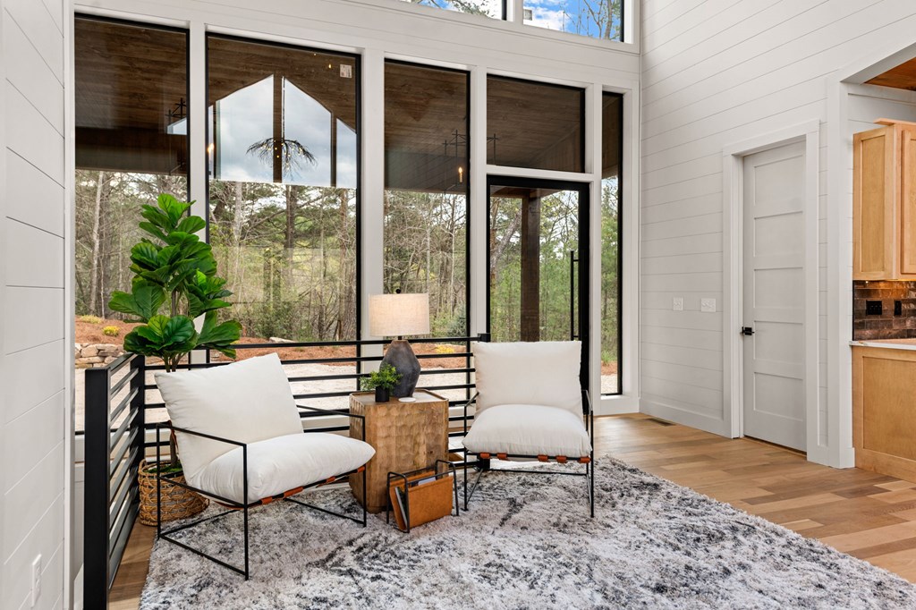 429499 Cherry Log Residential