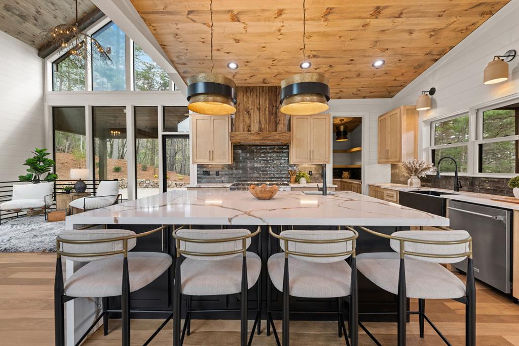 429499 Cherry Log Residential