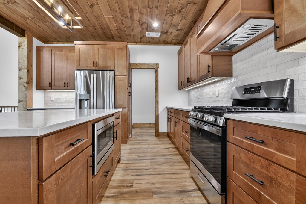 429501 Blue Ridge Residential