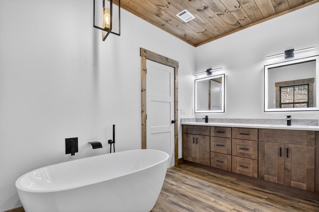 429501 Blue Ridge Residential