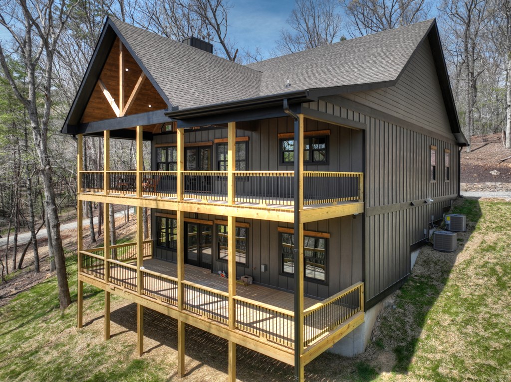 429501 Blue Ridge Residential