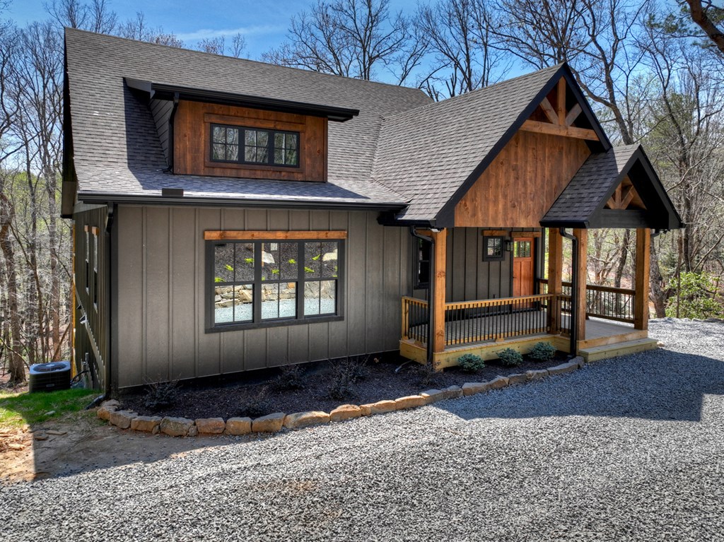 429501 Blue Ridge Residential