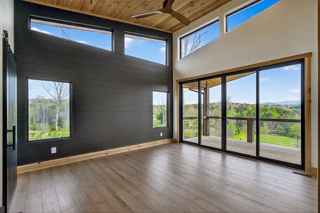 429502 Ellijay Residential