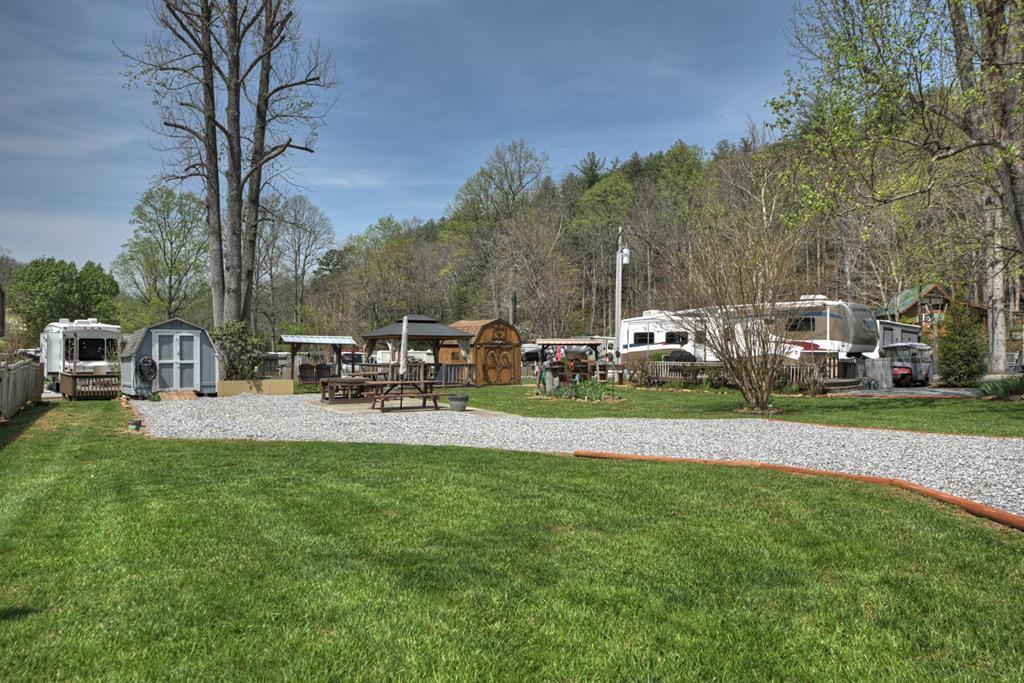 429503 Blairsville Residential