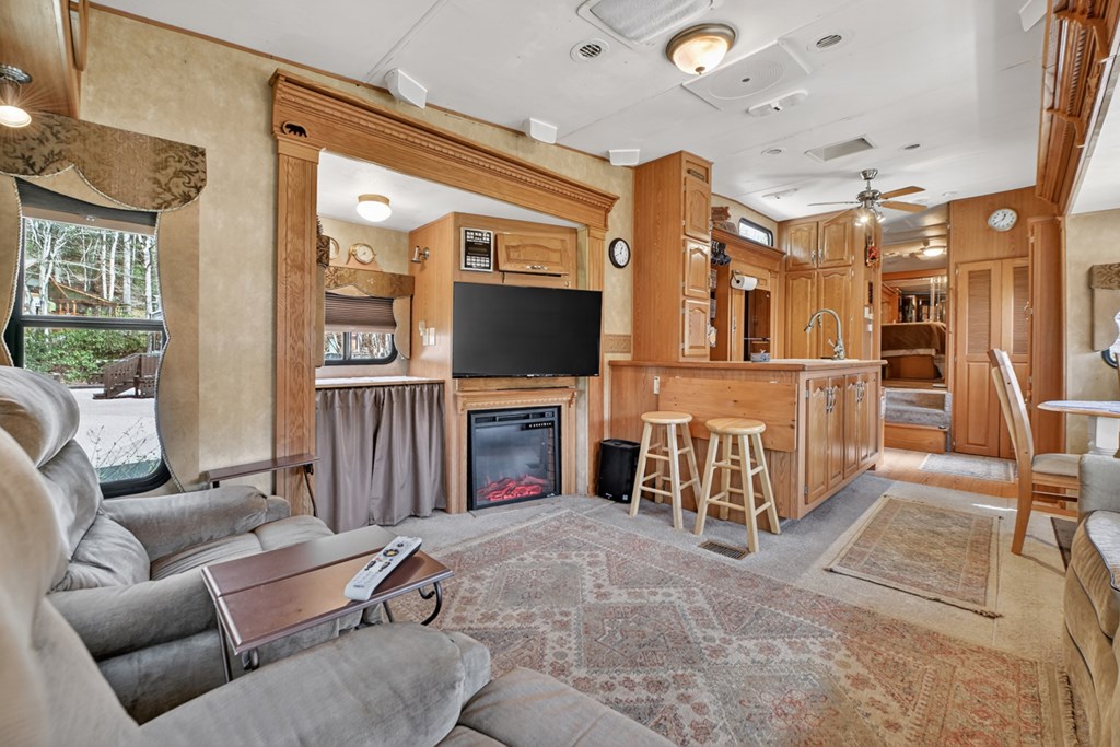 429503 Blairsville Residential