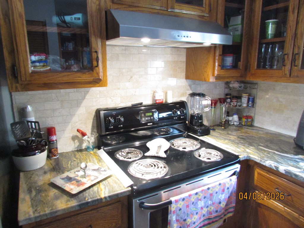 429506 Hayesville Residential