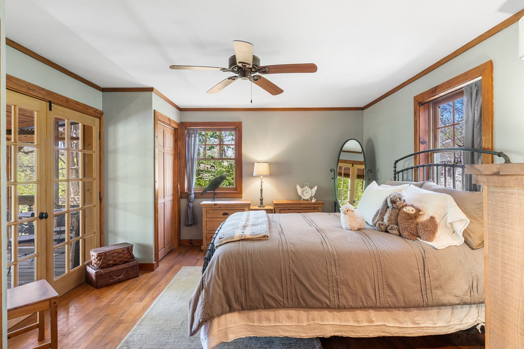 429511 Hayesville Residential