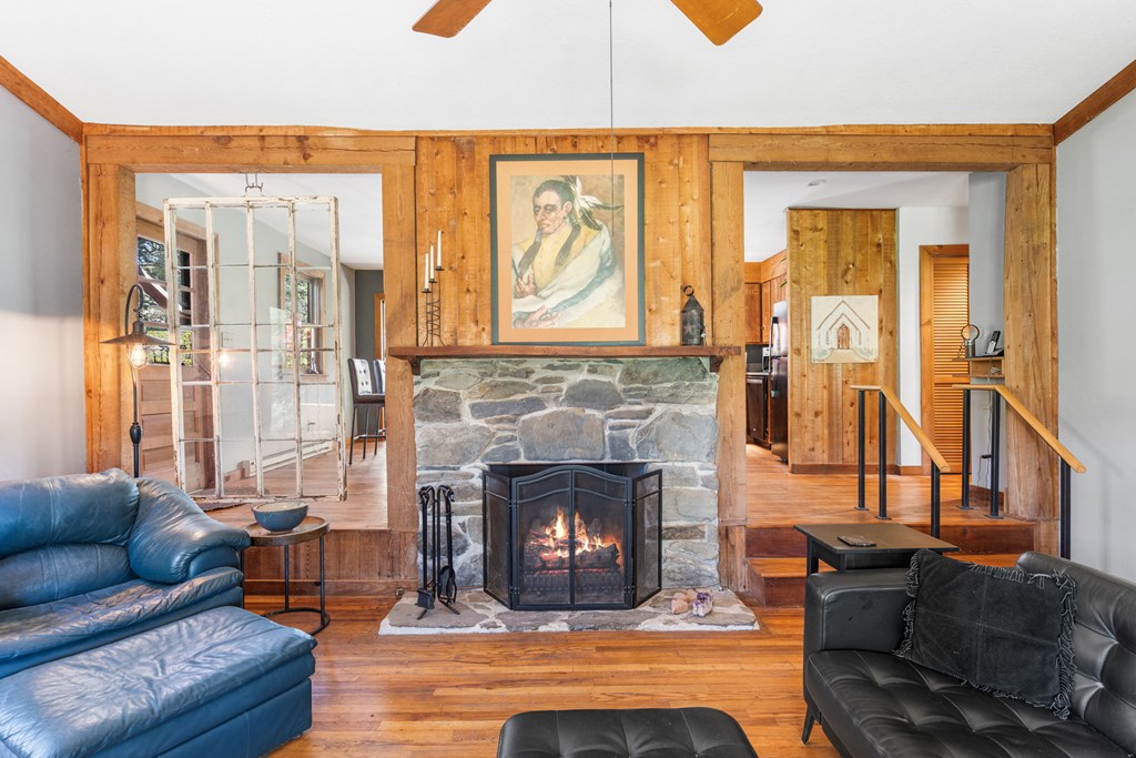 429511 Hayesville Residential