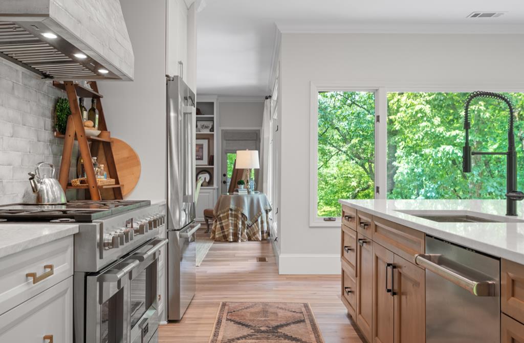 429512 Jasper Residential