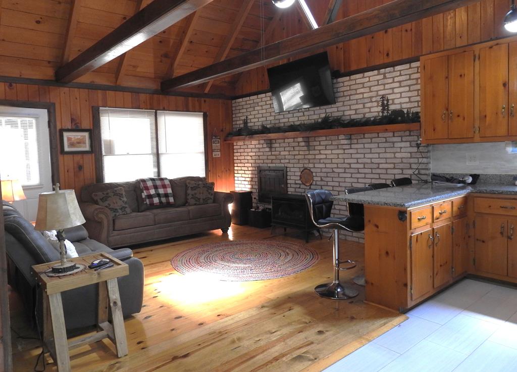 429513 Blue Ridge Residential