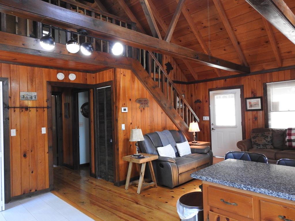 429513 Blue Ridge Residential