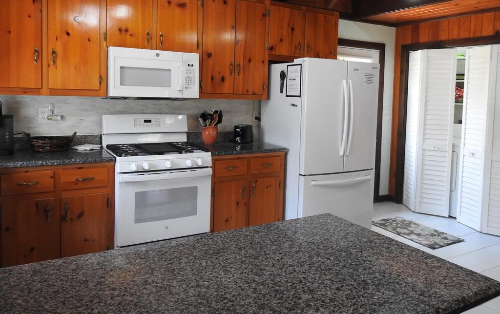 429513 Blue Ridge Residential