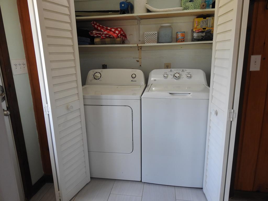 429513 Blue Ridge Residential