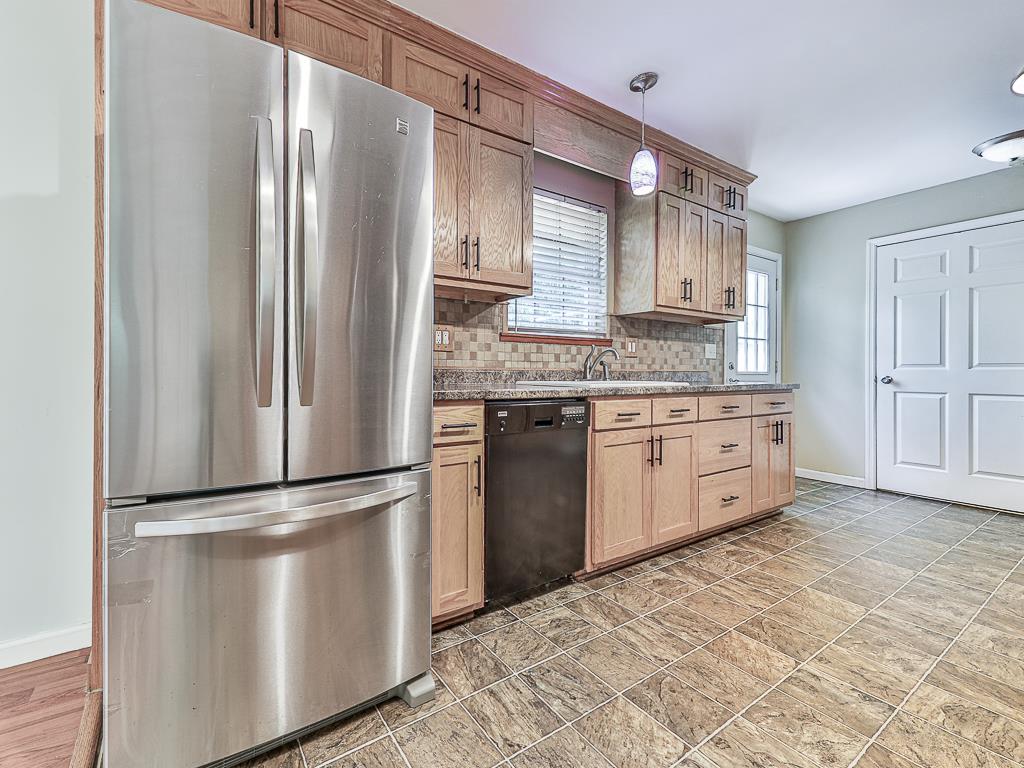 429517 Dalton Residential