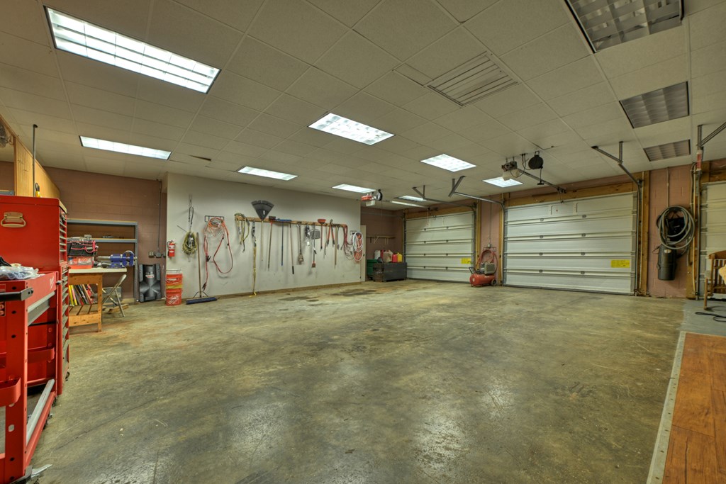 429518 Blue Ridge Residential