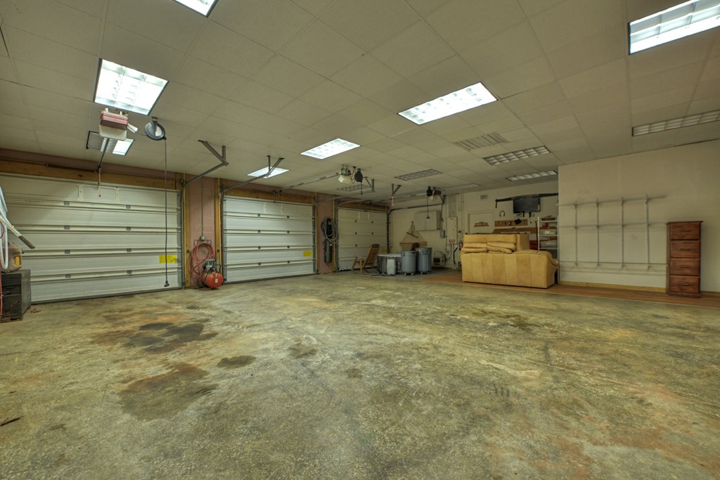 429518 Blue Ridge Residential