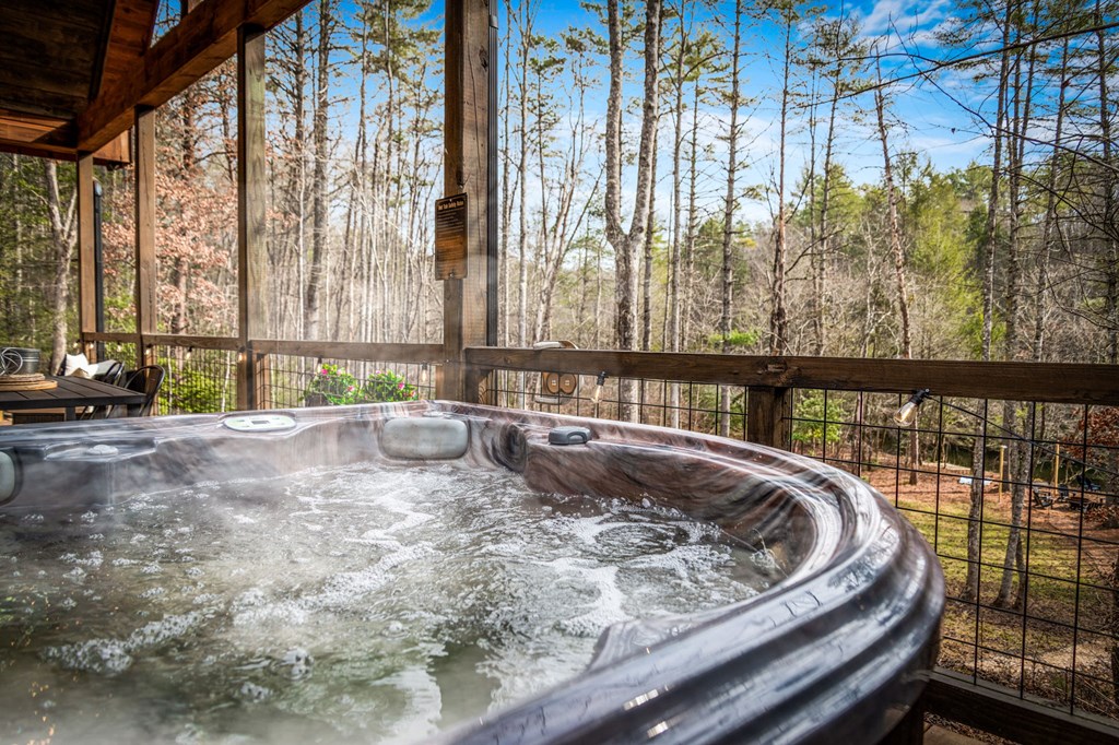 429519 McCaysville Residential