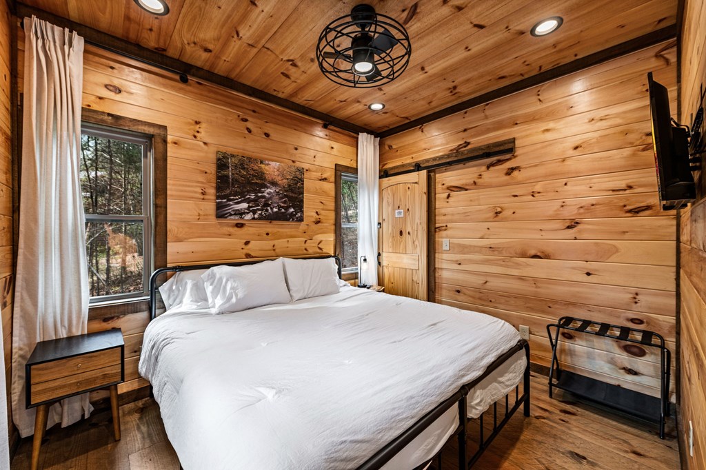 429519 McCaysville Residential