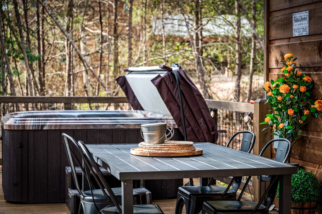 429519 McCaysville Residential