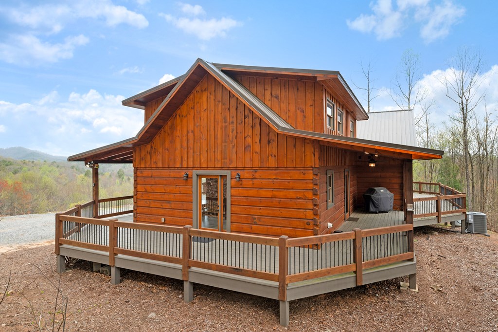 429523 Blue Ridge Residential