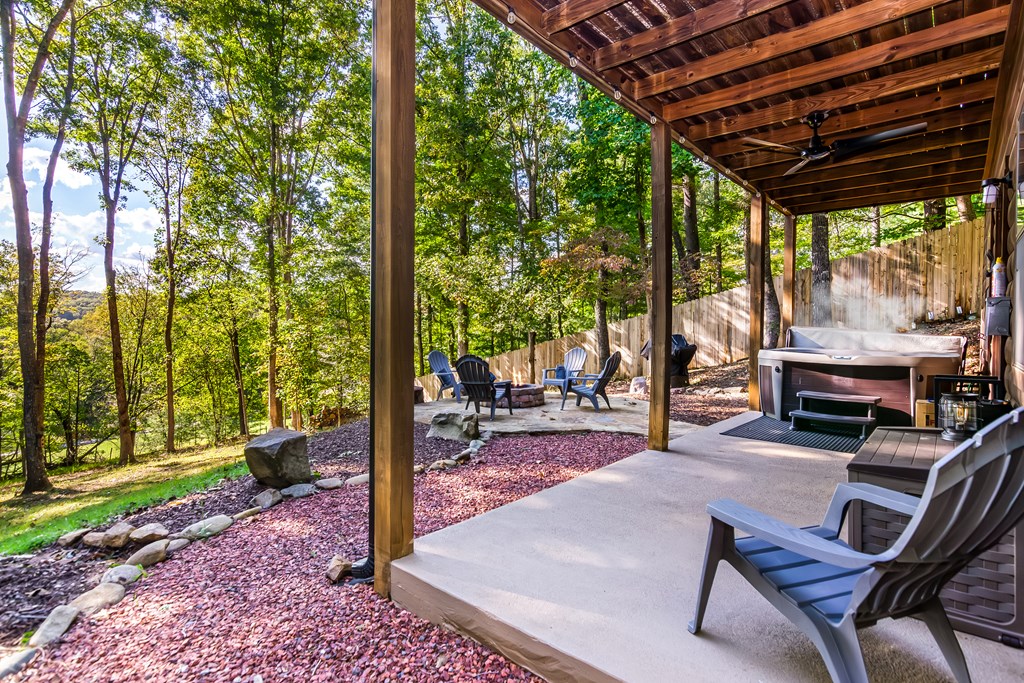 429524 Blairsville Residential