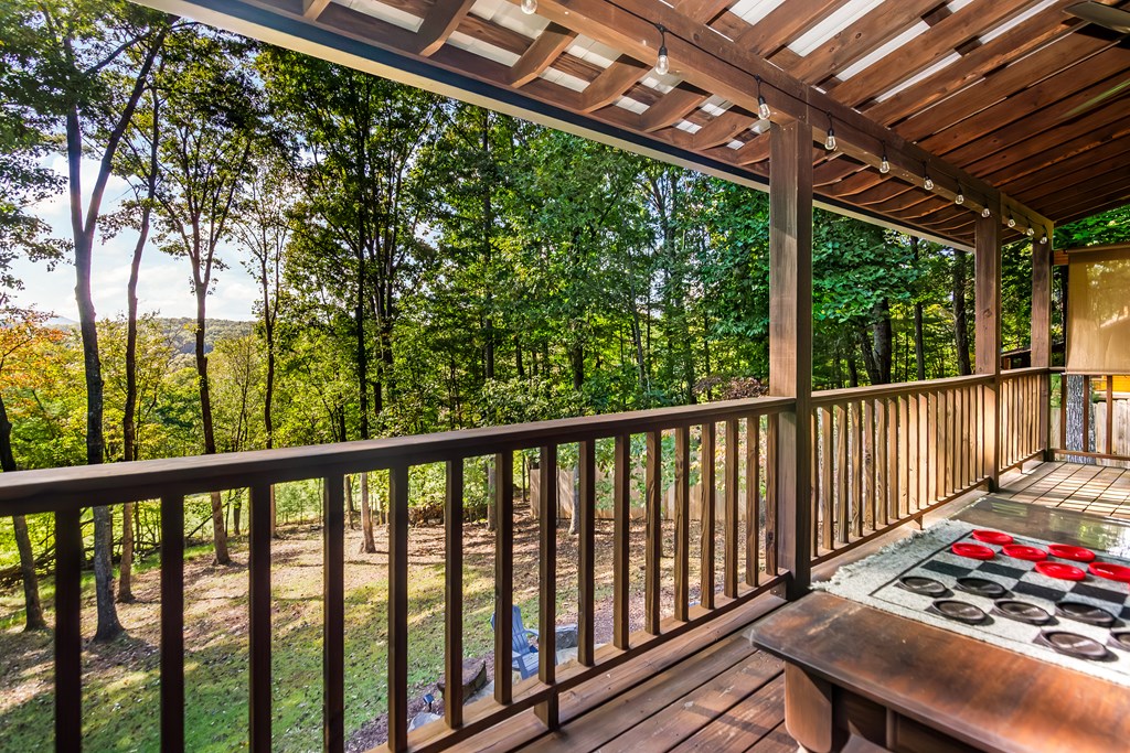 429524 Blairsville Residential