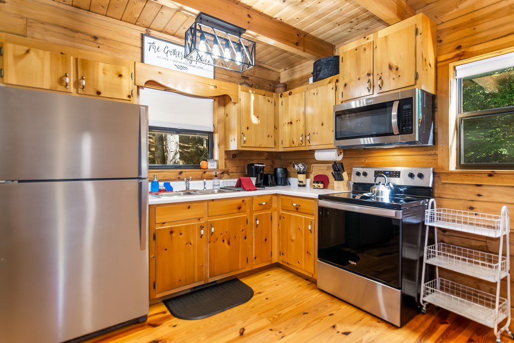 429524 Blairsville Residential