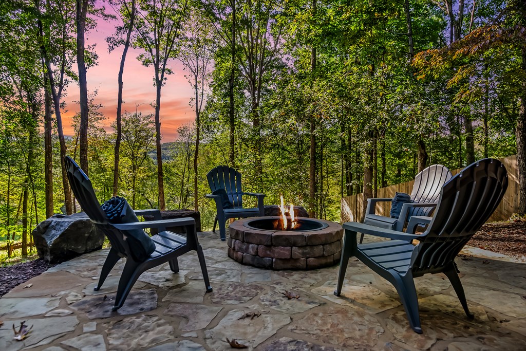 429524 Blairsville Residential