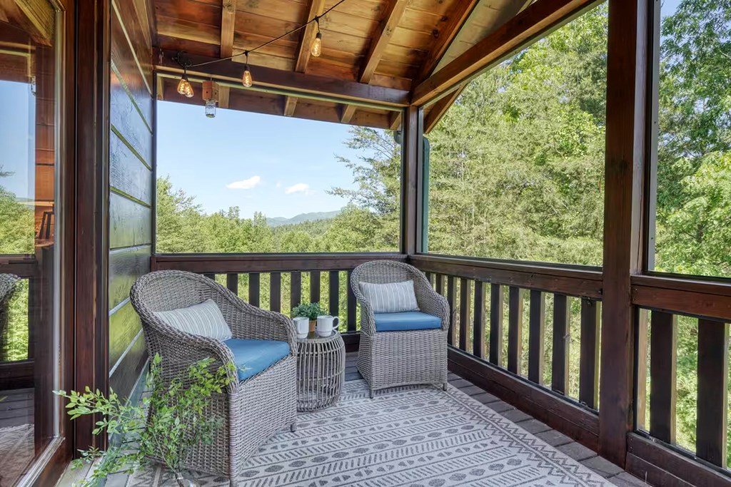 429525 Blairsville Residential