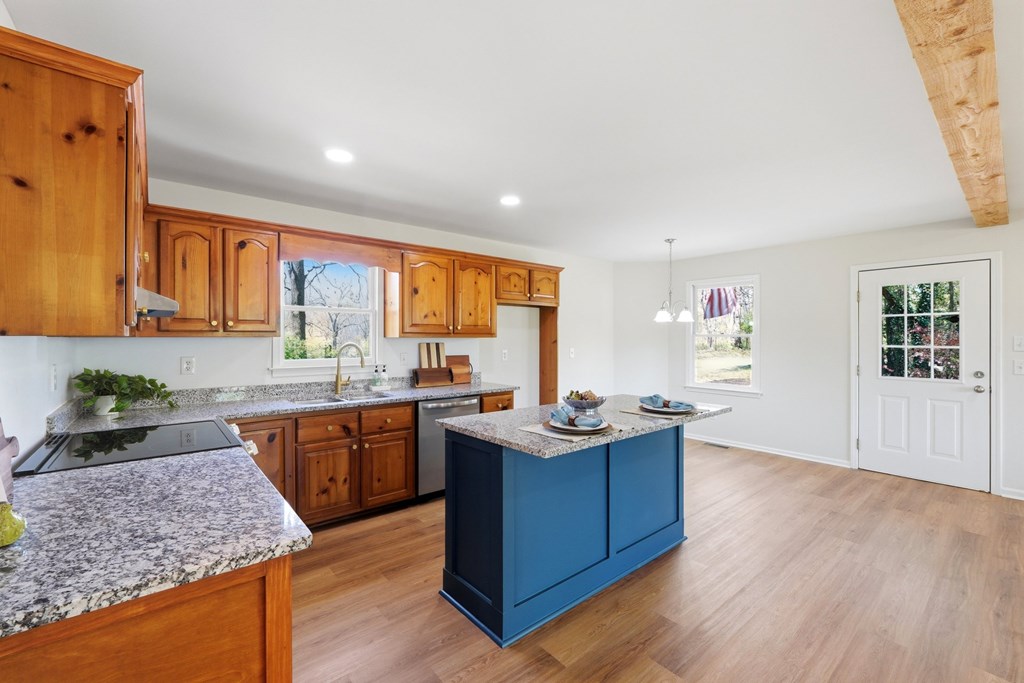 429527 Ellijay Residential