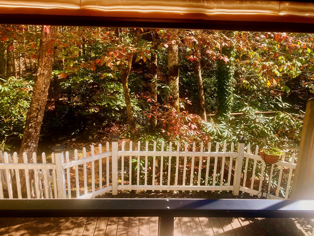 429528 Hiawassee Residential