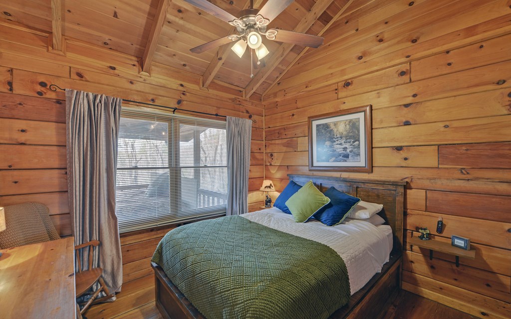 429540 Blue Ridge Residential