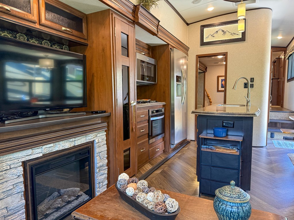 429545 Blairsville Residential