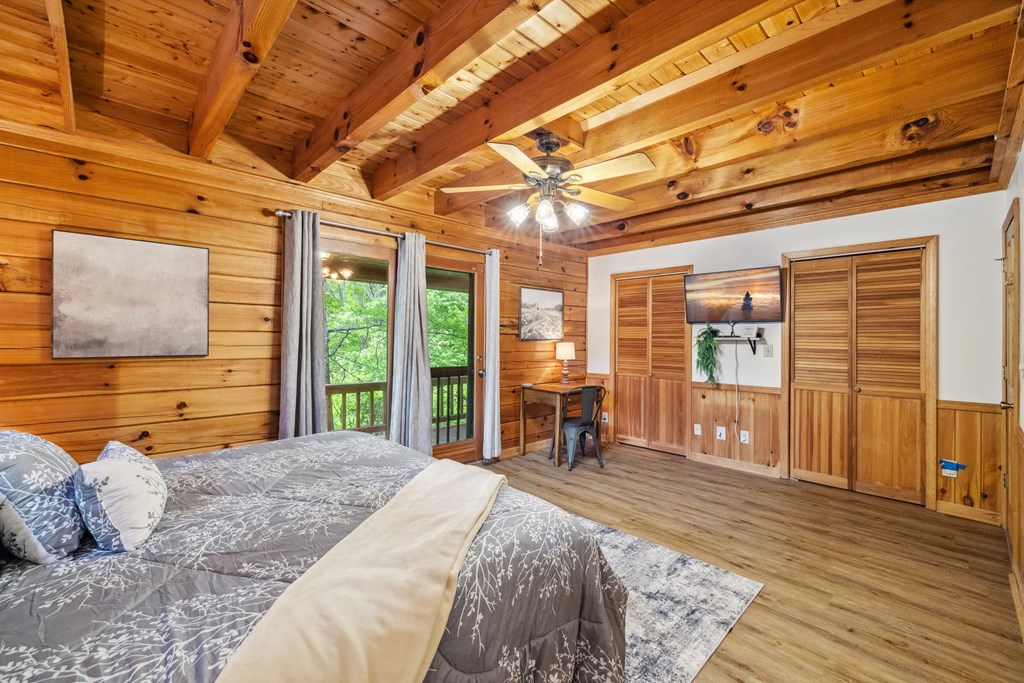 429546 Morganton Residential