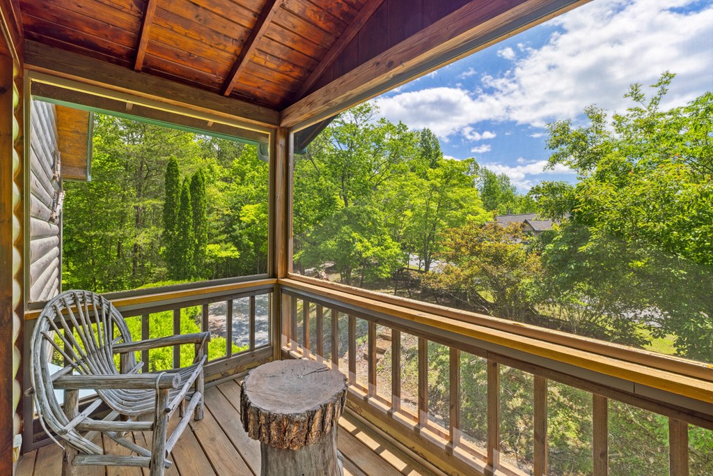 429546 Morganton Residential