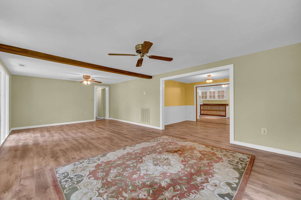 429555 Blue Ridge Residential