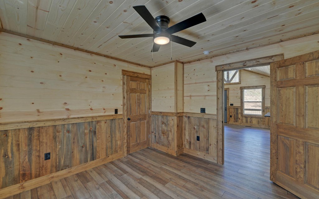 429558 Murphy Residential