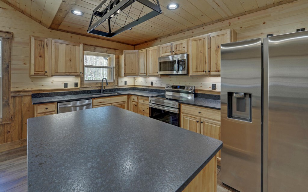 429558 Murphy Residential