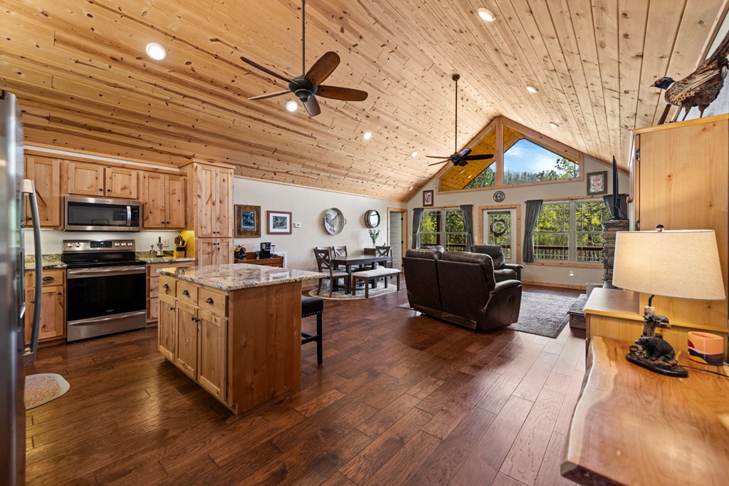 429559 Blairsville Residential