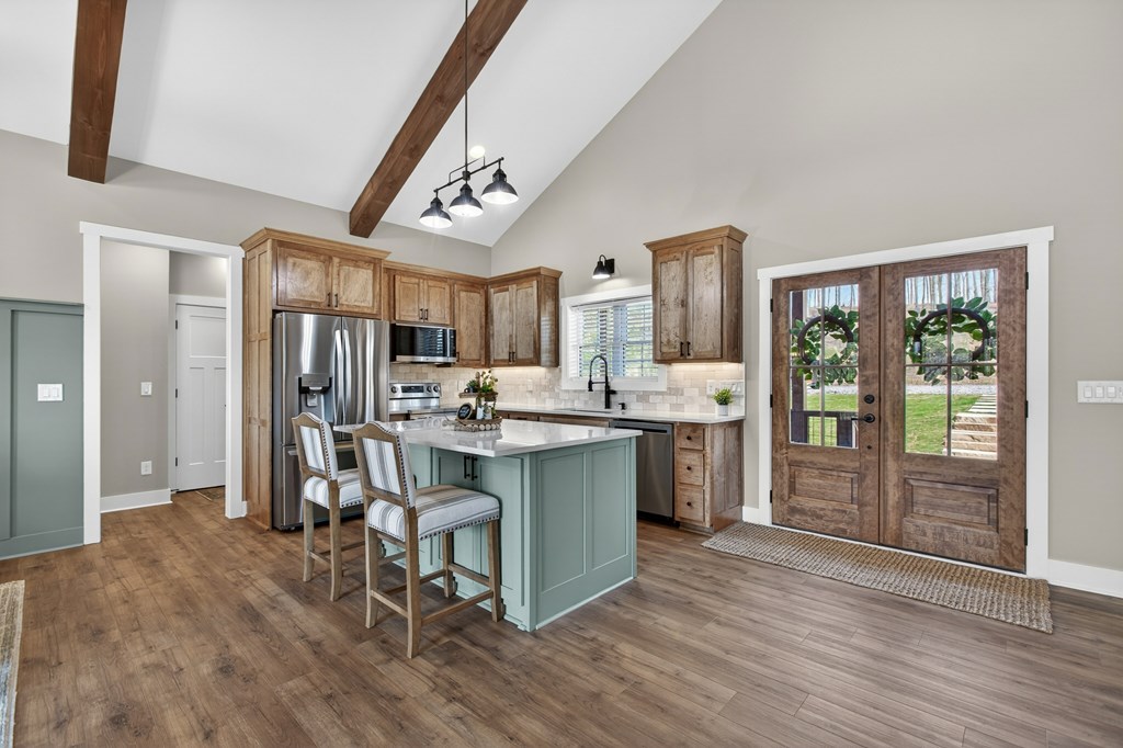 429570 Morganton Residential