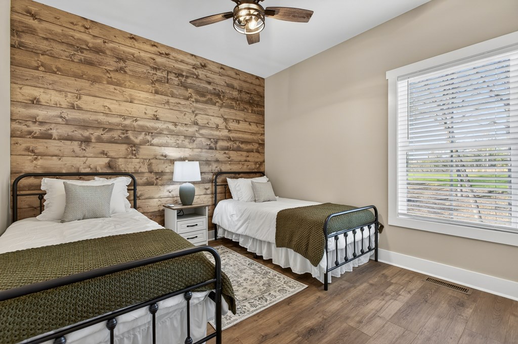 429570 Morganton Residential