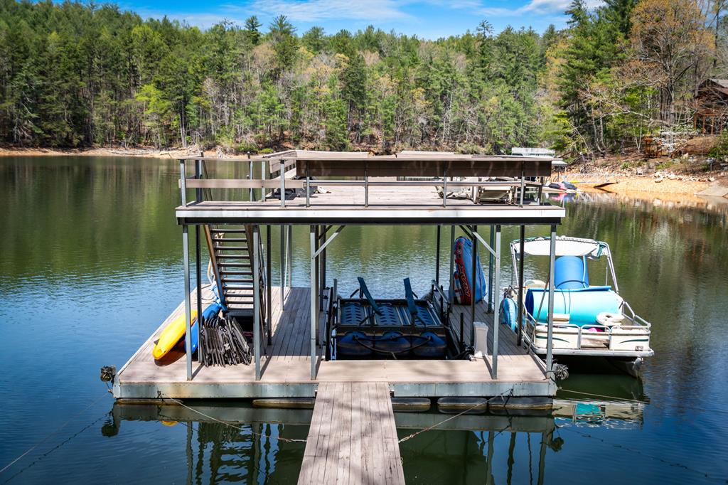 429573 Morganton Residential