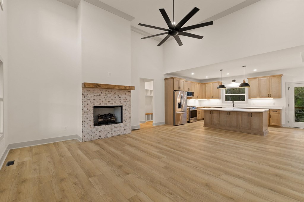 429584 Ellijay Residential