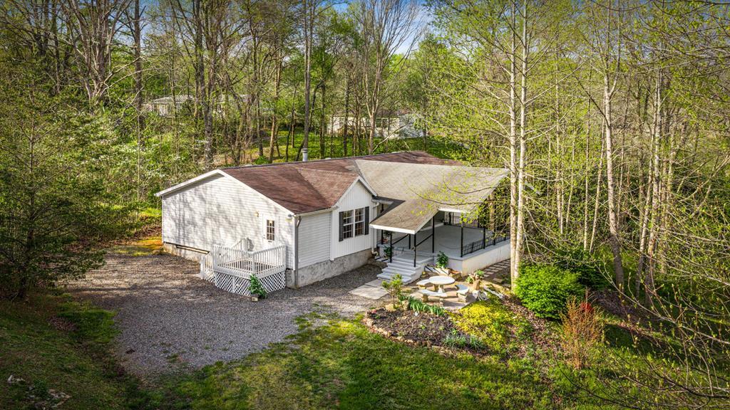 429585 Morganton Residential