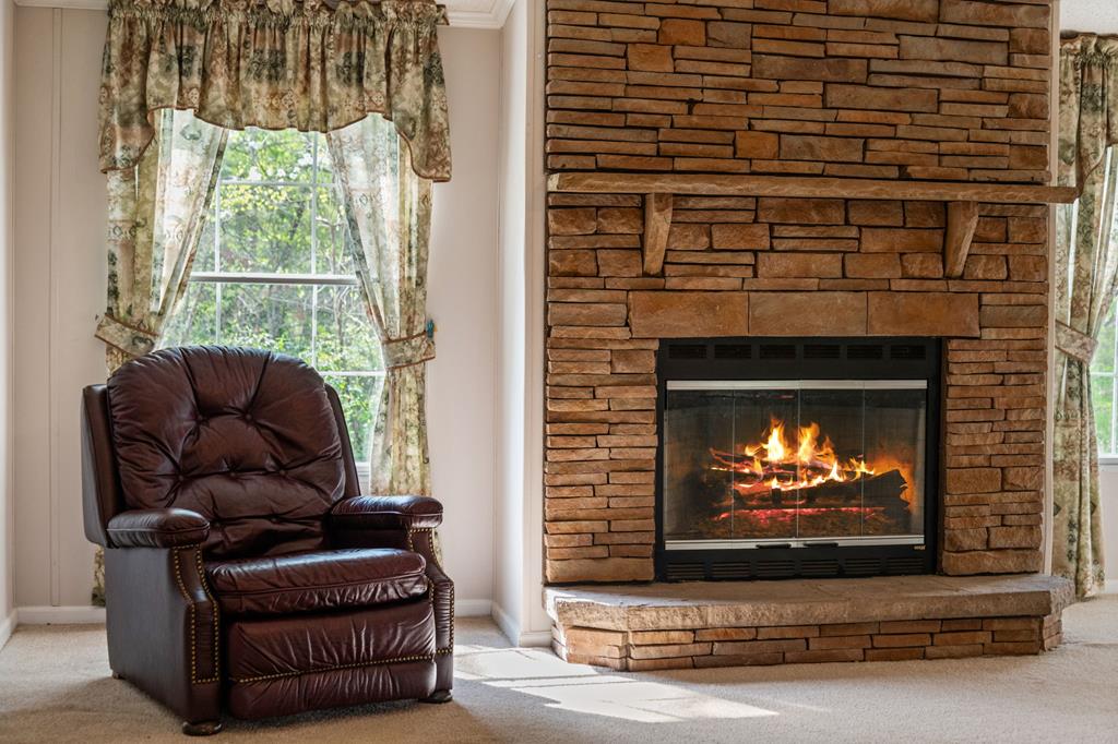 429585 Morganton Residential